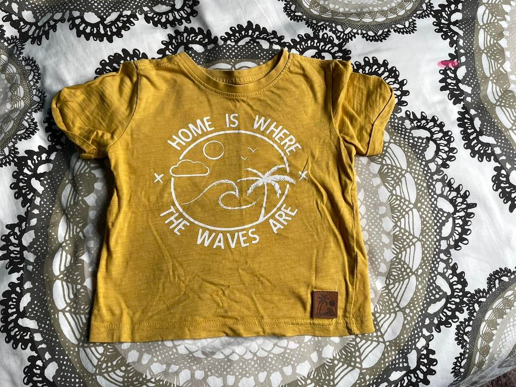 Jongens t-shirt maat 98/104, Ophalen of Verzenden, Zo goed als nieuw, Jongen, Shirt of Longsleeve