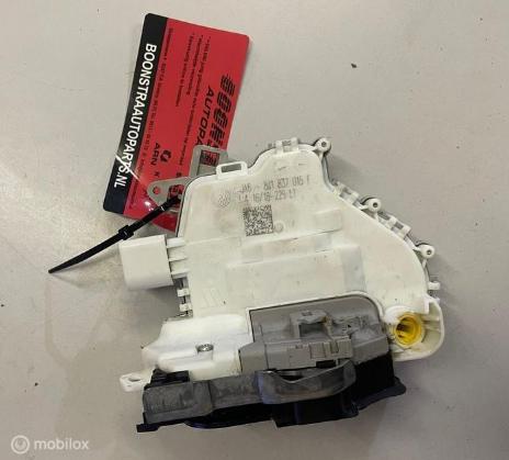 Deurslot linksvoor Audi A4 A5 A6 8K 4G 2008-2018 8J1837015F, Ophalen of Verzenden, Gebruikt