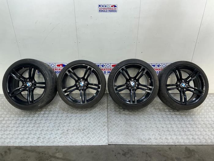 Sportvelgenset + banden van een BMW M4 (M4 14-), 12 maanden garantie, Gebruikt, -, -
