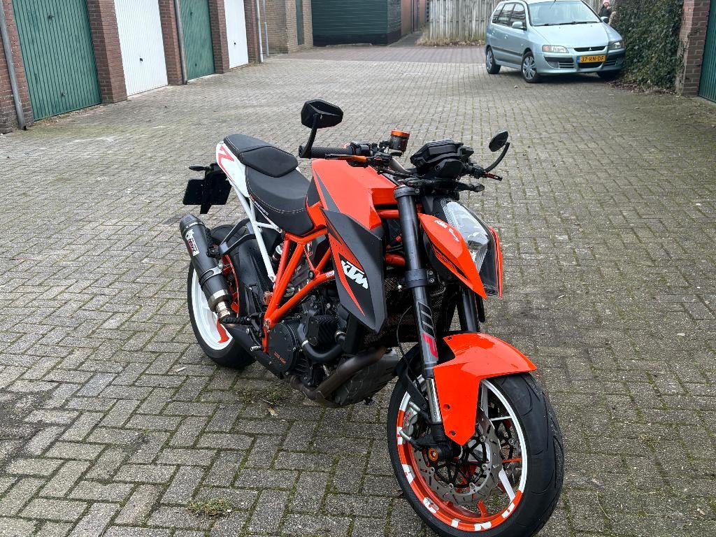 Ktm superduke 1290r, Motoren, Motoren | KTM, 2 cilinders, Motorrijbewijs A, Bedrijf, Meer dan 35 kW