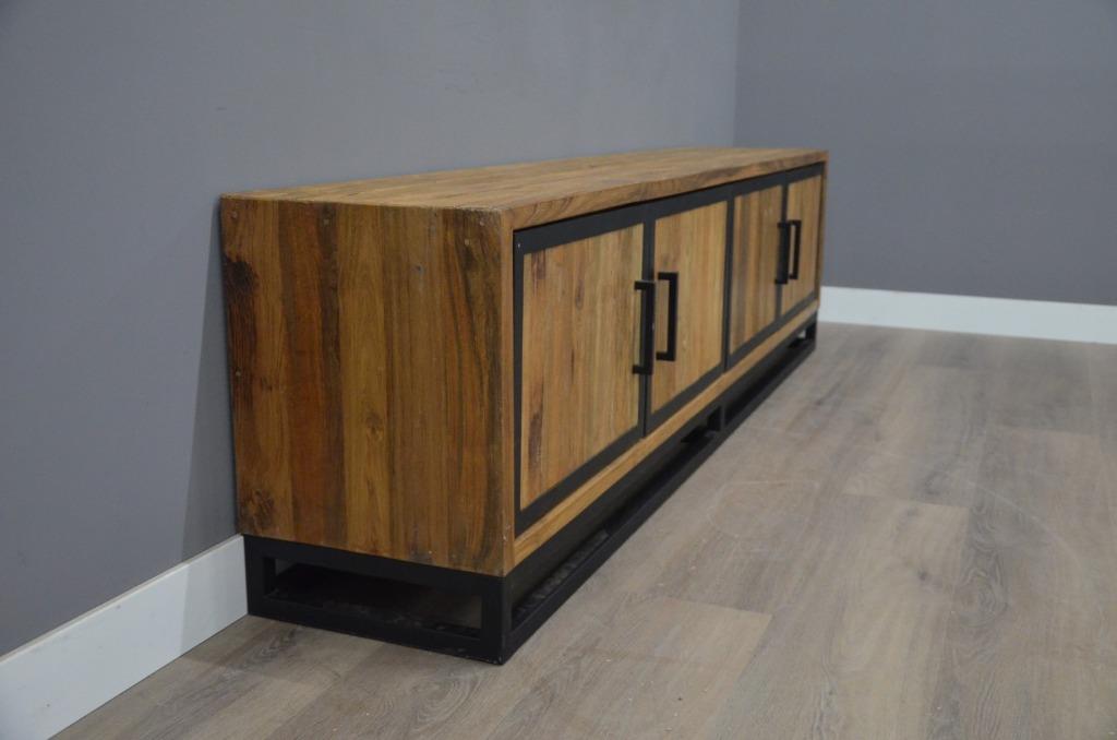 Industriële teak tv-kast 220cm, Teakhout, Nieuw, Ophalen of Verzenden, 200 cm of meer