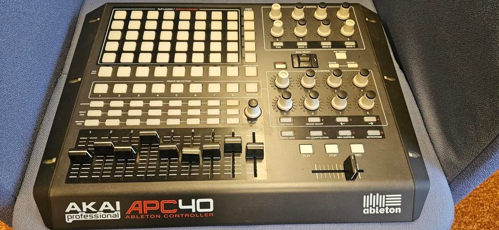 AKAI APC40 Ableton Controller - Perfect voor Producers!, Muziek en Instrumenten, Ophalen, Gebruikt
