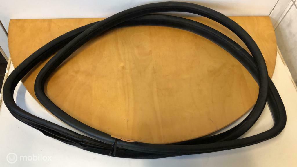 Deurrubber orgineel linksachter Volvo V70 I ('97-'00), Ophalen of Verzenden, Gebruikt