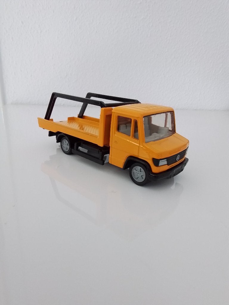 Mercedes Vario Siku 1/55, Hobby en Vrije tijd, Modelauto's | 1:50, Ophalen of Verzenden, Nieuw, Bus of Vrachtwagen, SIKU