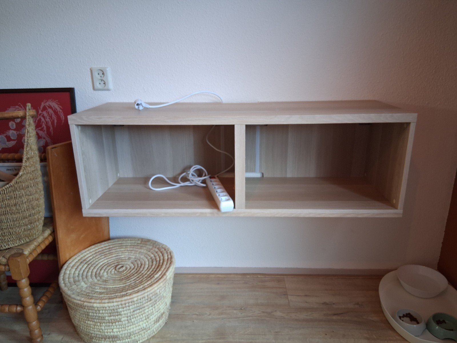 Besta basiselement Ikea Eiken 120 cm zwevend, Ophalen, Zo goed als nieuw, 25 tot 50 cm, Minder dan 100 cm