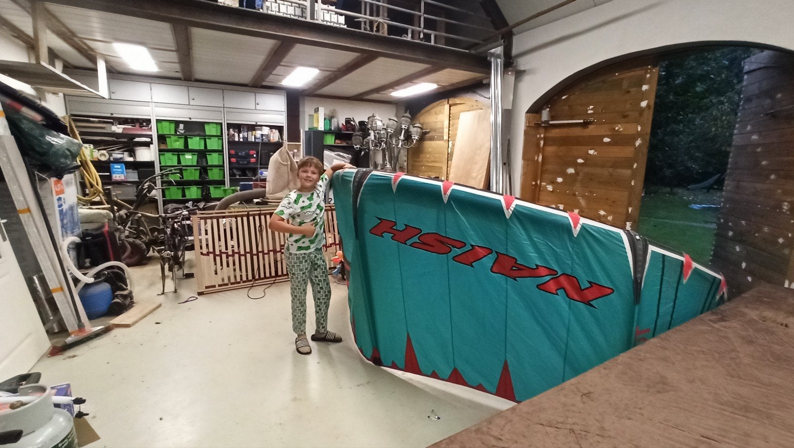 Naish Pivot Kite 6m2 uit 2019 - Zo goed als nieuw, Watersport en Boten, Geen board, Ophalen of Verzenden, Kite, 6 m²