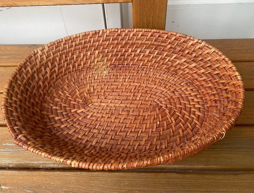 Gevlochten rotan schaal / katten mandje, Ophalen of Verzenden, Zo goed als nieuw, Riet