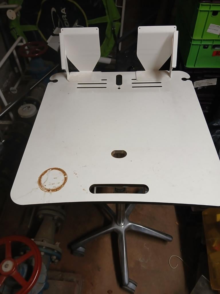 Verrijdbare laptoptafel / werkplek, Computers en Software, Laptoptafels, Ophalen of Verzenden, Gebruikt