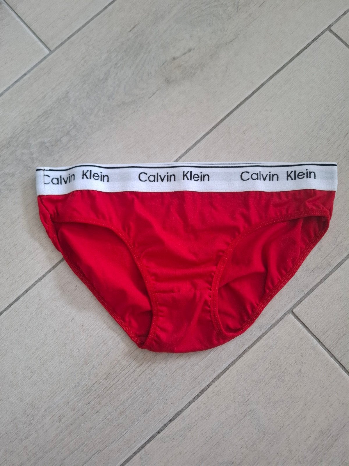 Nieuw dames slip maat M rood, Kleding | Dames, Calvin Klein, Ophalen of Verzenden, Rood, Slip