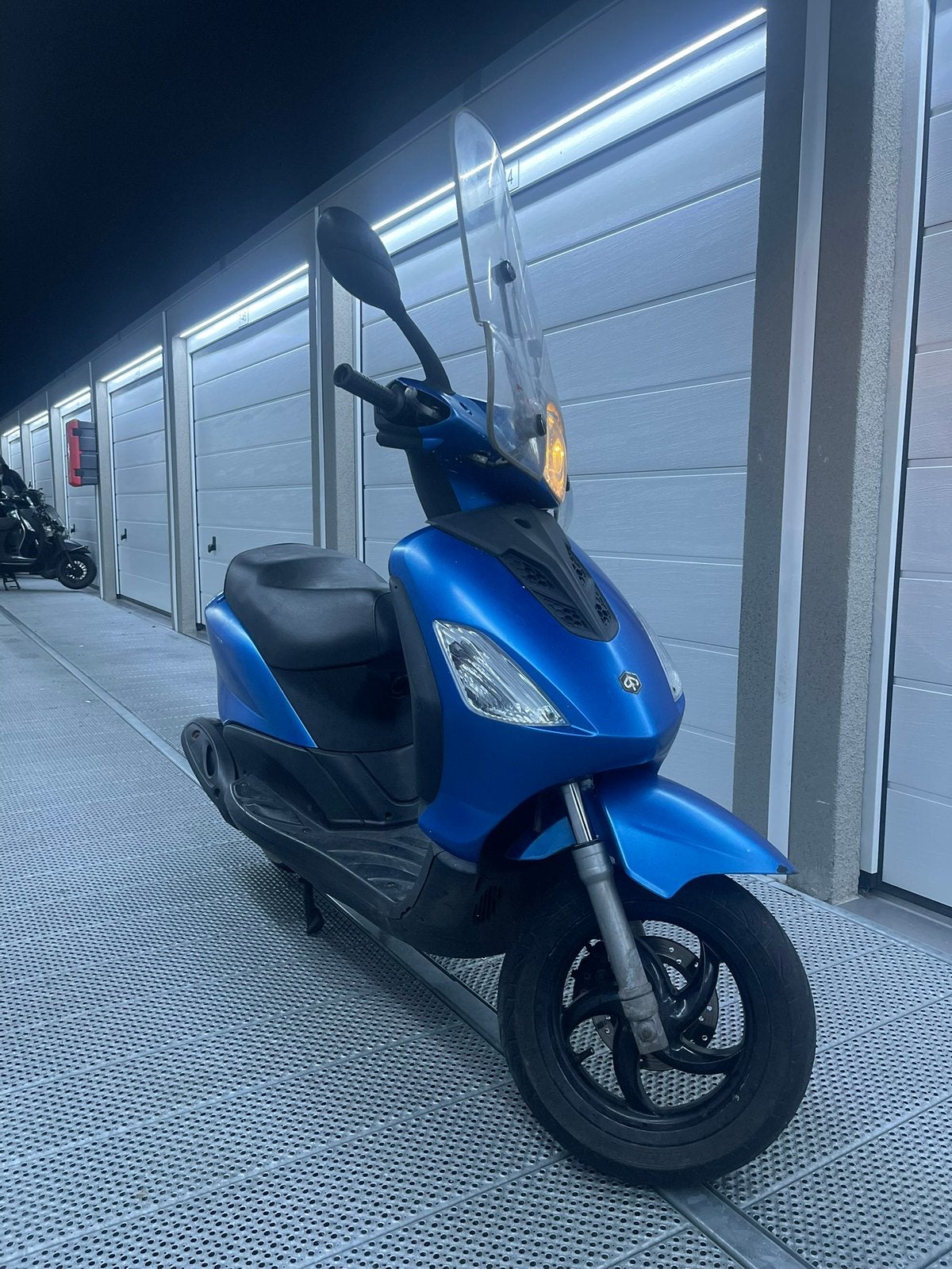 Piaggio Fly 80cc Malossi | WOK | BIEDEN, Piaggio, Gebruikt, Piaggio, Piaggio