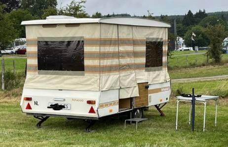 Vintage Paradiso 325V (1988) met origineel identiteitsbewijs, Caravans en Kamperen, Ophalen, Meerkleurig, Aanwezig