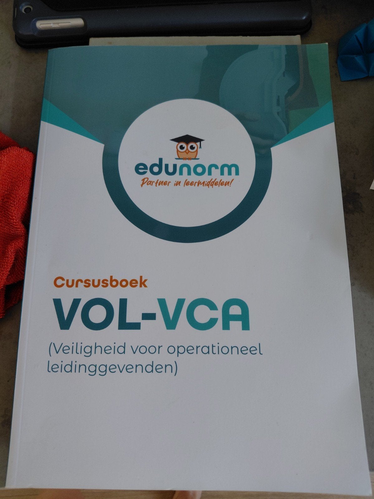 Cursusboek VOL-VCA, Ophalen of Verzenden, Zo goed als nieuw, Overige niveaus, Edunorm