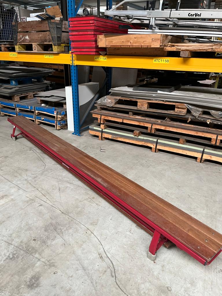 Janssen & Fritsen Turnbank - 3 meter, Ophalen, Gebruikt, Rood, Materiaal