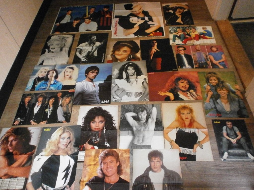 Leuke set van 22 posters jaren 80  oa madonna, cyndi lauper, Verzamelen, Posters, Verzenden, Gebruikt, A1 t/m A3, Muziek
