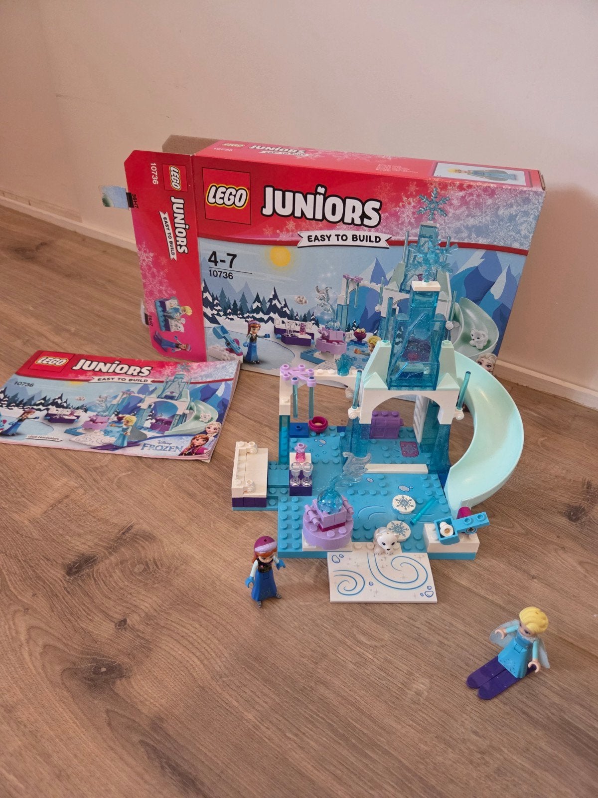 LEGO Juniors Disney Frozen Anna & Elsa's Winterpret 10736, Ophalen of Verzenden, Zo goed als nieuw, Overige merken