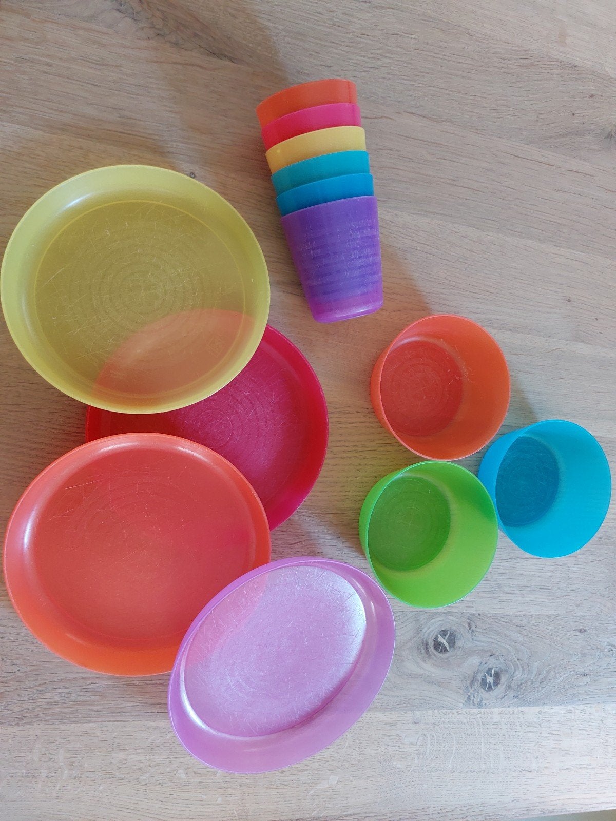 Kinder servies plastic - camping, BBQ, kleine kinderen, Ophalen of Verzenden, Gebruikt, Kunststof, Compleet servies