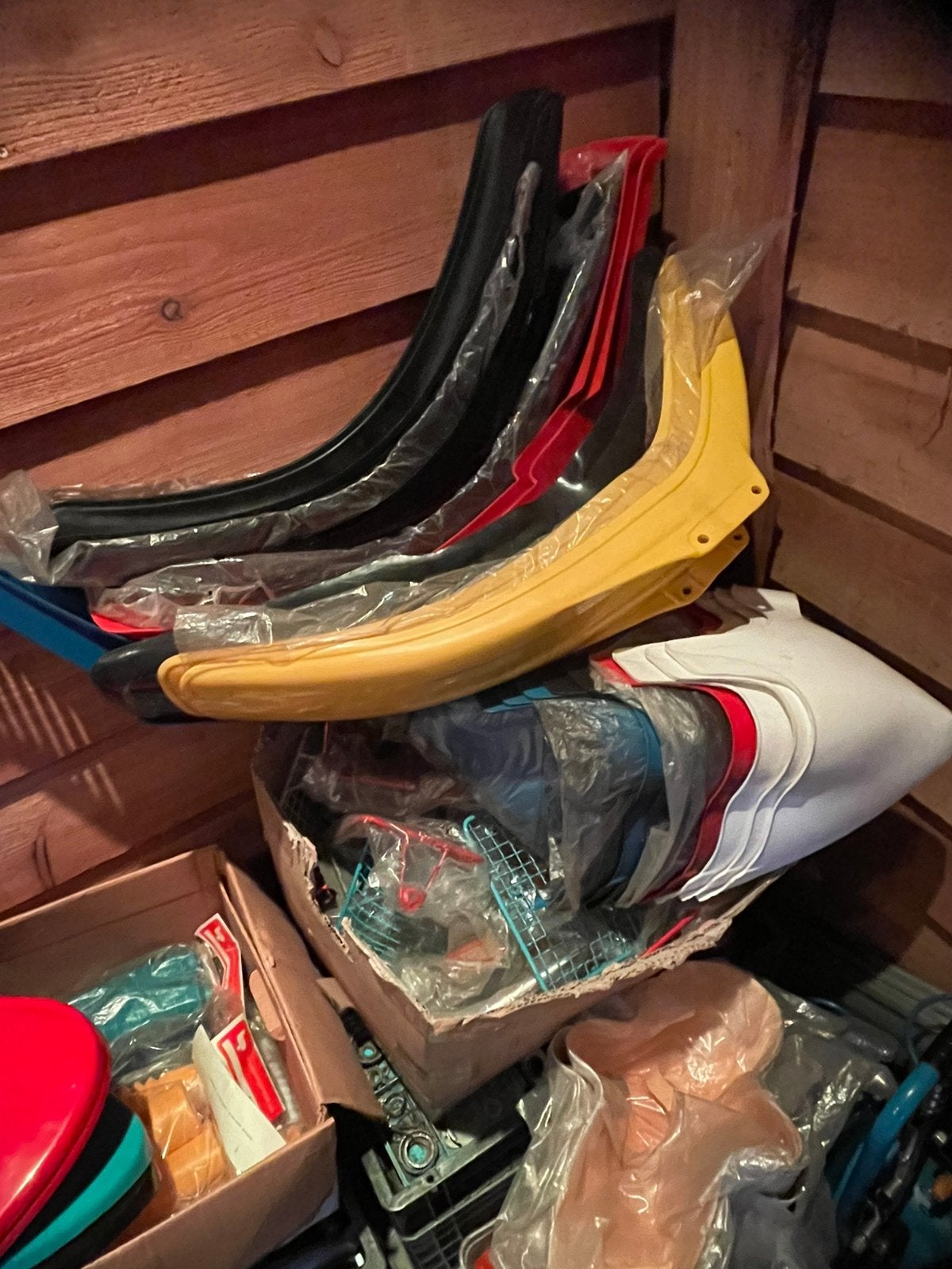 NOS Partij Honda Yamaha plastic/koplamproosters, Ophalen, Zo goed als nieuw, Yamaha