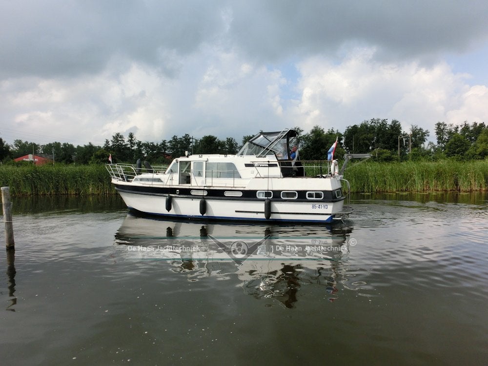 Broom 37 Continental, Watersport en Boten, Motorboten en Motorjachten, Gebruikt, Polyester, Diesel, Binnenboordmotor, Boegschroef