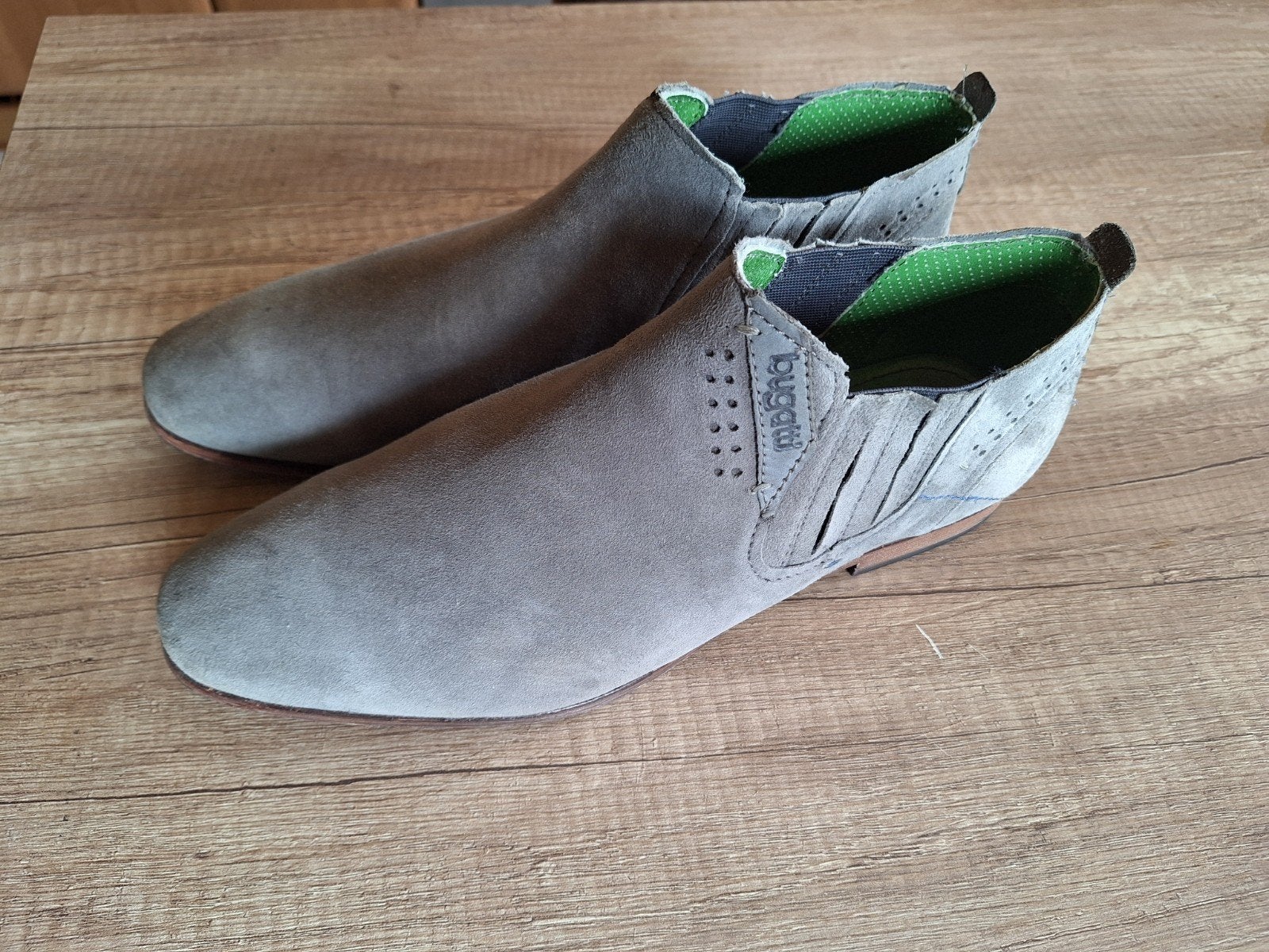 Bugatti suède boots maat 41, Bugatti, Overige kleuren, Boots, Ophalen of Verzenden