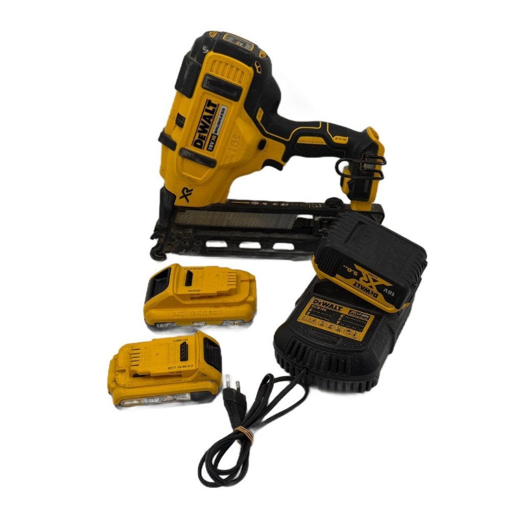 DeWalt DCN660 Tacker | 3x Batterij en lader | Met garantie, Toulonsleaan 72, DeWalt, Dordrecht@usedproducts.nl, Ophalen of Verzenden