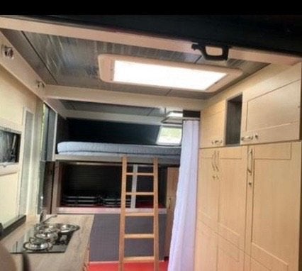 Foto 12 van Unieke RAW Adventure Caravan | Dubbelasser  Off-Grid