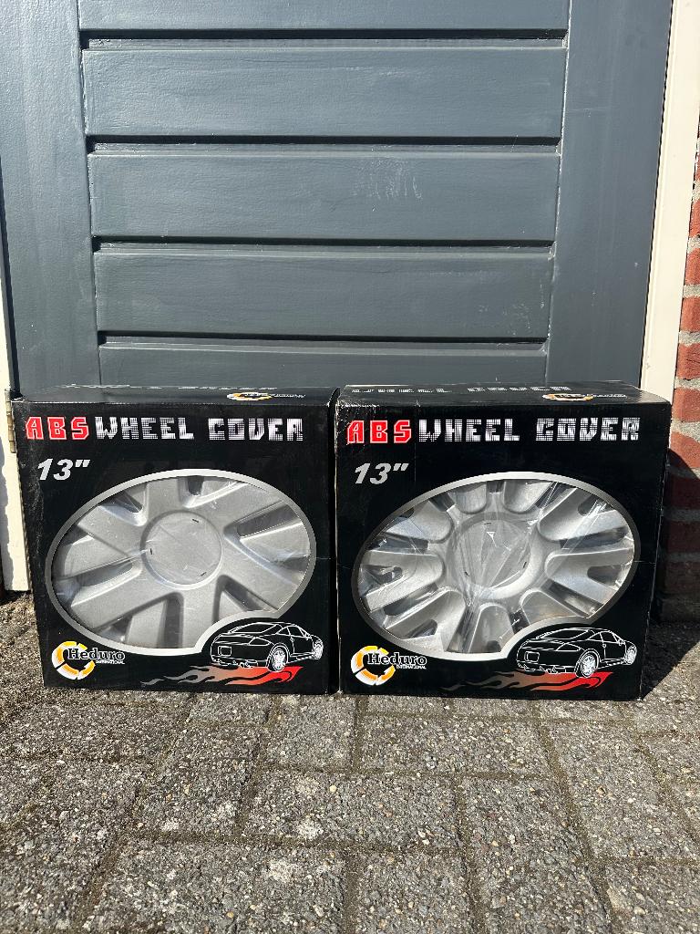 Nieuwe set wieldoppen 13 inch kleur zilver, Ophalen of Verzenden, Nieuw