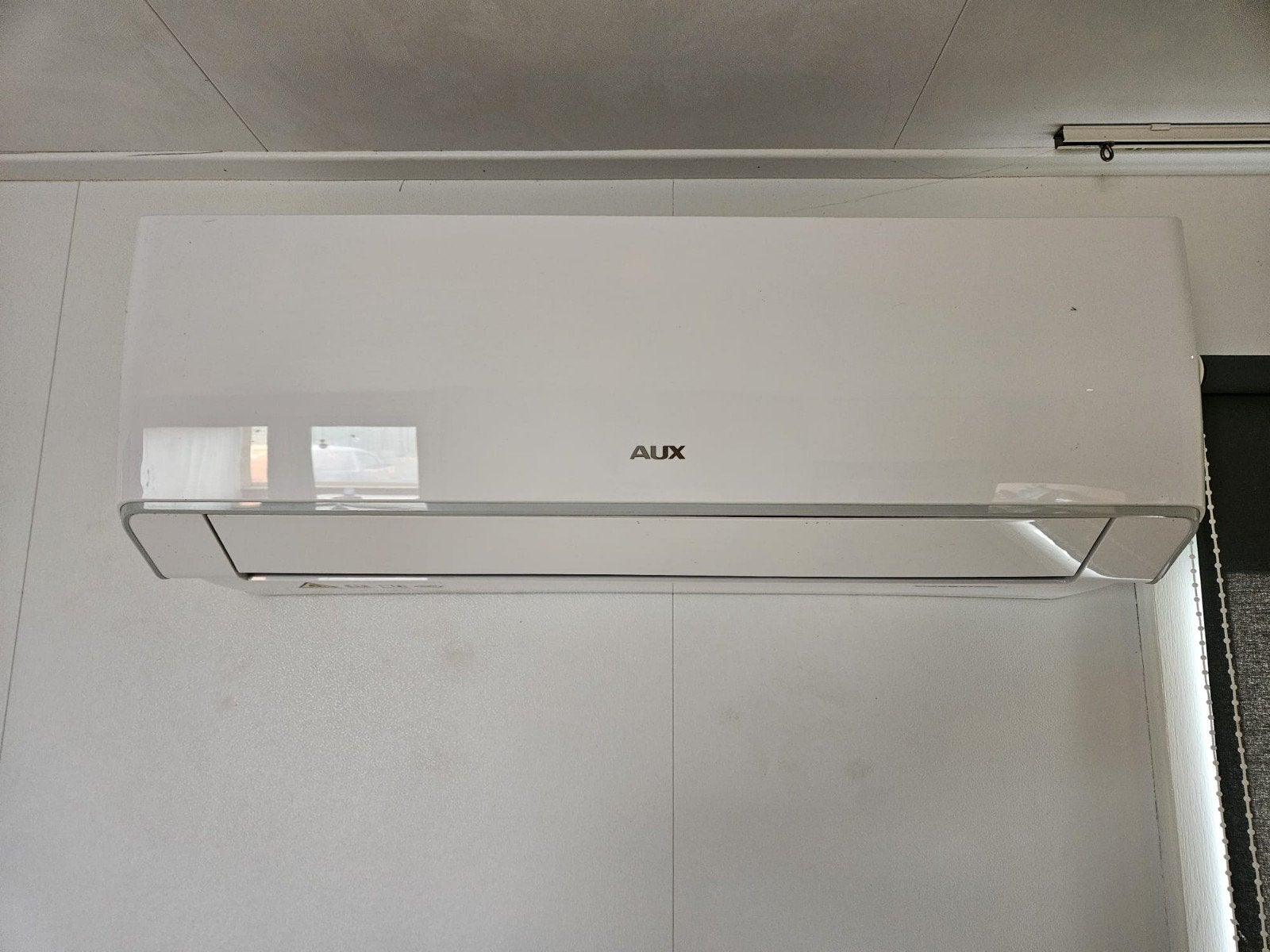 AUX Split Type Air Conditioner HA-12000BTU, Witgoed en Apparatuur, Airco's, Koelen en Ontvochtigen, Minder dan 60 m³, 3 snelheden of meer