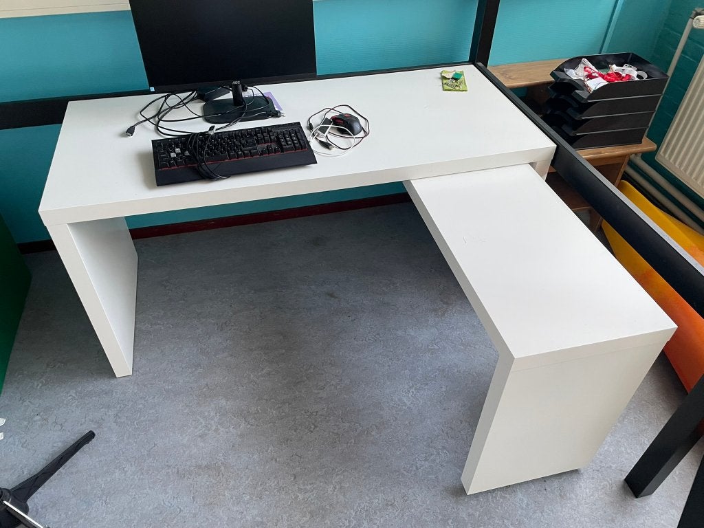 IKEA Malm bureau wit, perfect krasvrij! 151x65, Scandinavisch, Ophalen of Verzenden, Zo goed als nieuw, IKEA