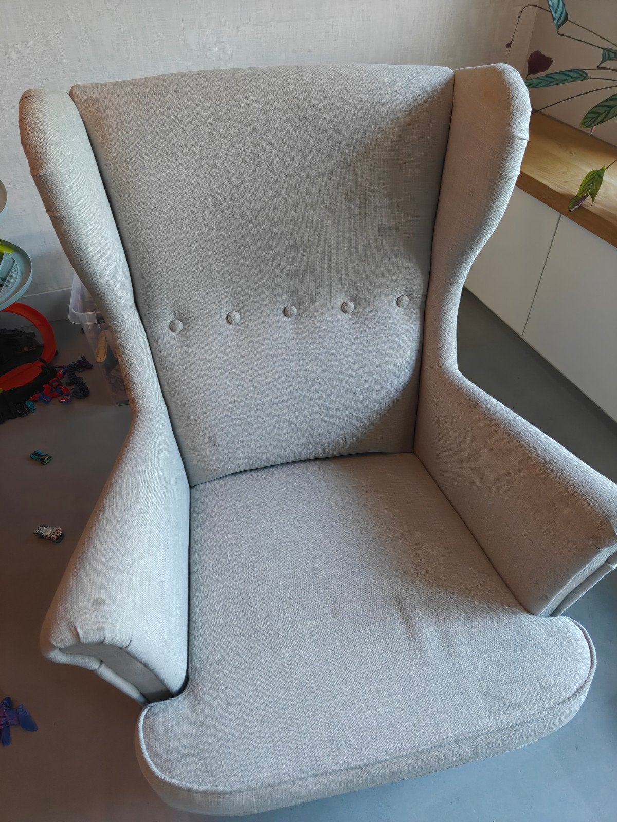 IKEA STRANDMON fauteuil - Beige/lichtgrijs, Huis en Inrichting, Ophalen, Gebruikt, 75 tot 100 cm, Klassiek, Scandinavisch