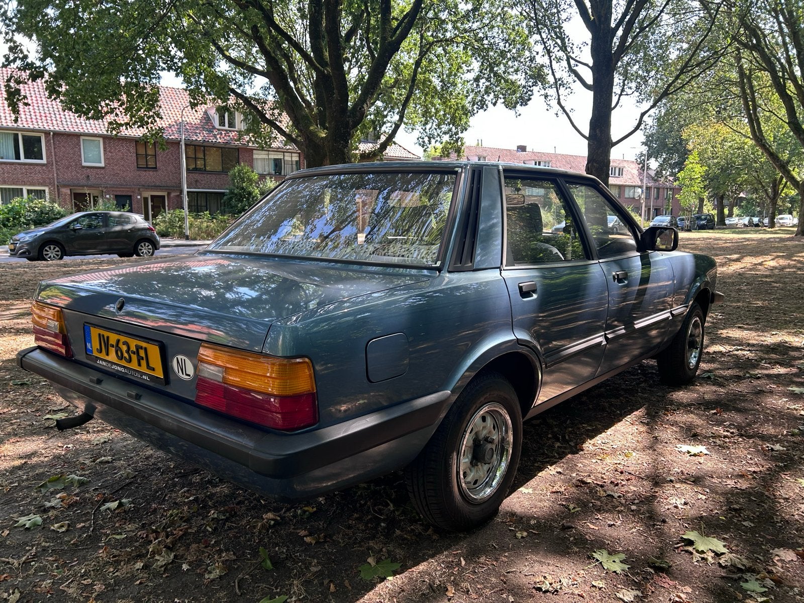 Ford Taunus 1.6 L 1982 Blauw, Auto's, Achterwielaandrijving, 74 pk, Blauw, Origineel Nederlands