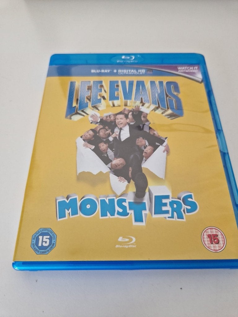 Lee Evans - Monsters, Ophalen of Verzenden, Zo goed als nieuw