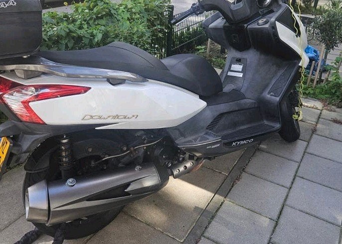 Kymco Downtown 300i ABS - Witte motorscooter, Ophalen, Gebruikt, 300 cc, Kymco
