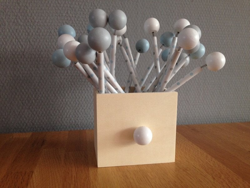 uitdeel bedankjes potlood dots per 24 stuks met bakje, Ophalen of Verzenden, Nieuw