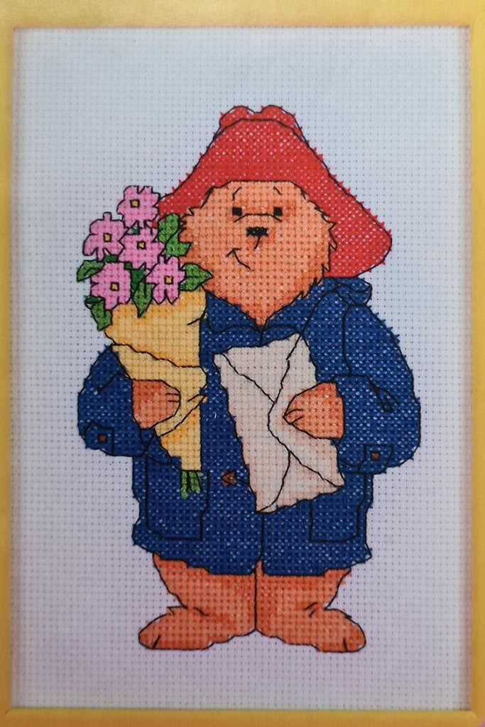 Paddington beertje met bloemen - paraplu 2 borduurpatronen, Ophalen, Nieuw, Handborduren, Patroon