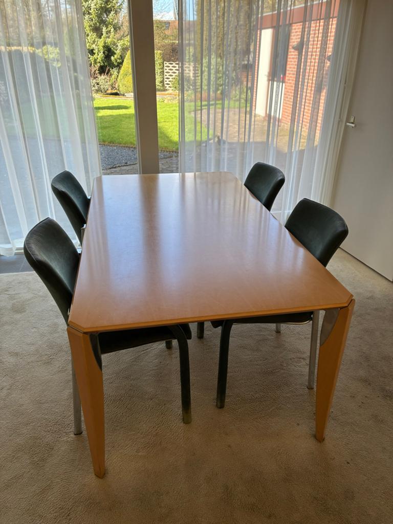 Leolux eettafel met 4 groene stoelen, Huis en Inrichting, Ophalen, Gebruikt, 50 tot 100 cm, Vier personen