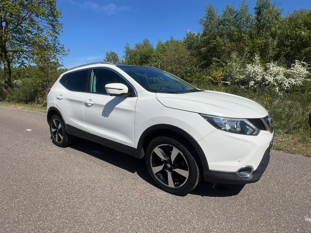 Nissan Qashqai 1.2 connect edition 2017 automaat 360 camera, Auto's, Nissan, Particulier, Qashqai, 360° camera, ABS, Achteruitrijcamera