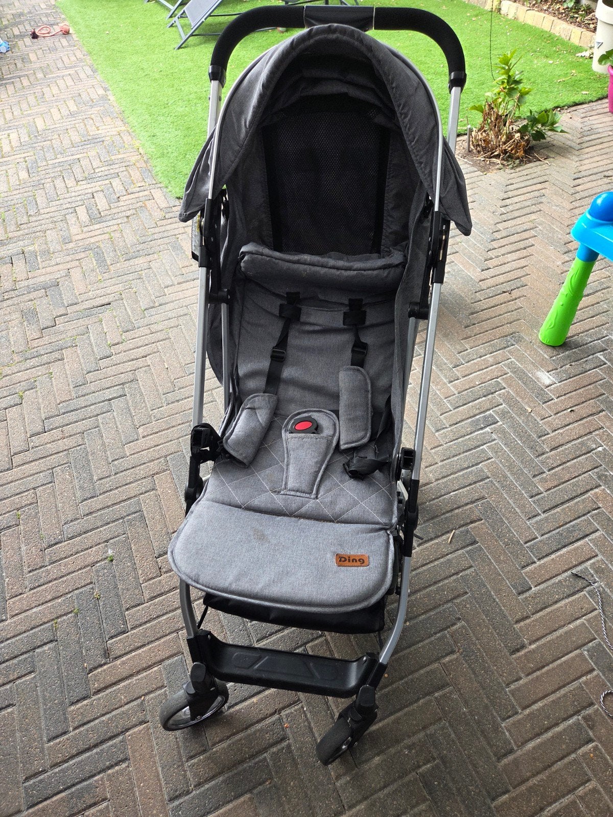 Ding kinderwagen/buggy - Grijs, compact en verstelbaar, Ophalen, Gebruikt, Overige merken, Verstelbare rugleuning