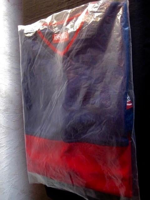 AMSTEL T SHIRT ,NIEUW ,ROOD MET BLAUW   MAAT L, Maat 52/54 (L), AMSTEL, Nieuw, Ophalen of Verzenden