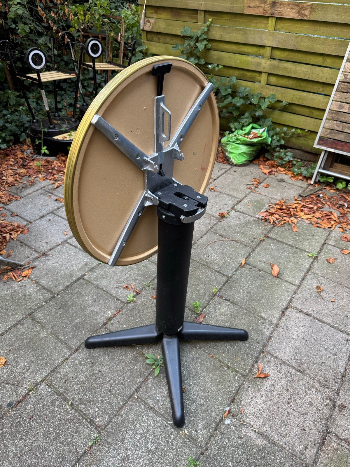 9 stuks FlexTable tafelpoten - Zo goed als nieuw, Ophalen, Zo goed als nieuw, Rond, 50 tot 100 cm