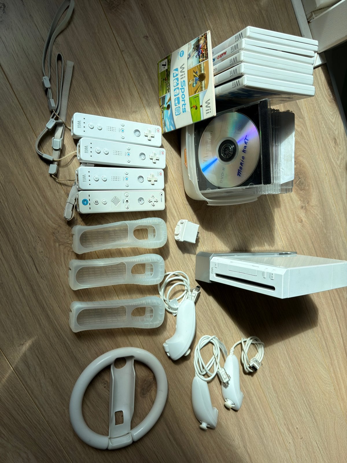 Nintendo Wii Console met 4 controllers en 33 spellen!, Spelcomputers en Games, Ophalen, Gebruikt, Met 3 controllers of meer, Met games