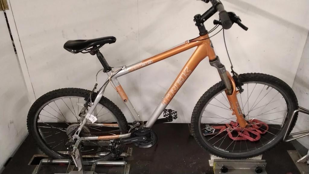 TREK 4300 Mountainbike, Ophalen, Gebruikt, Hardtail, Velgrem