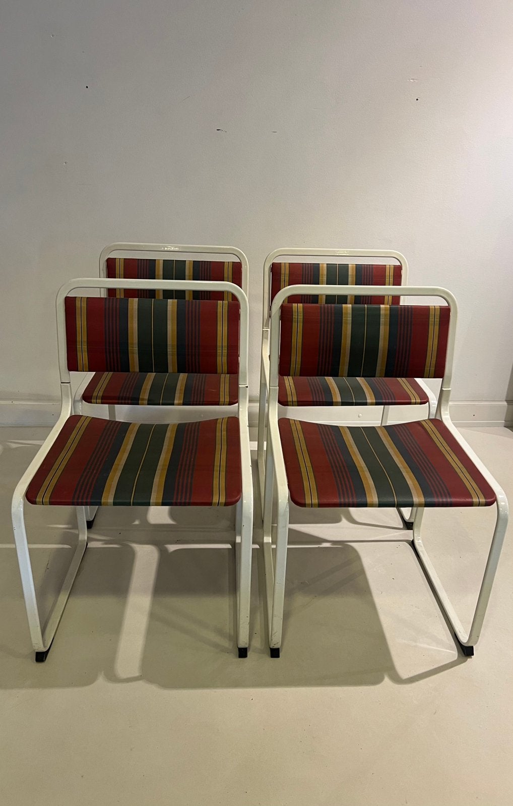 Vintage keukenstoelen, Ophalen, Gebruikt