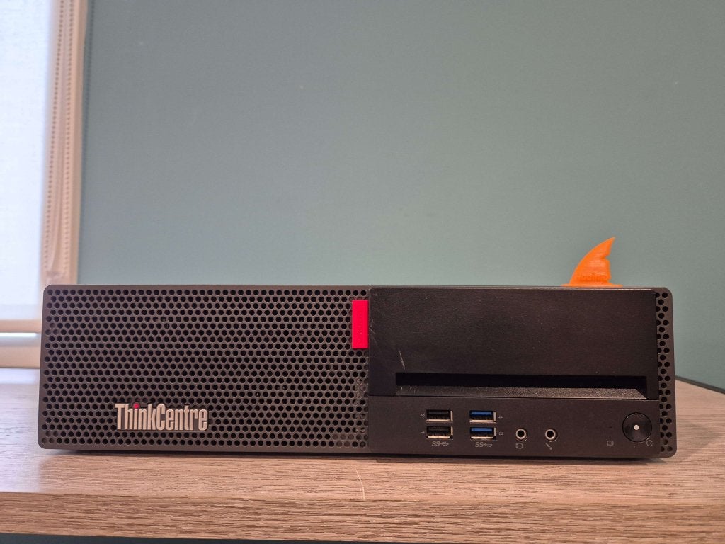 Foto 2 van Windows 11 Barebone | M75S | Bouw je eigen Windows 11 PC!