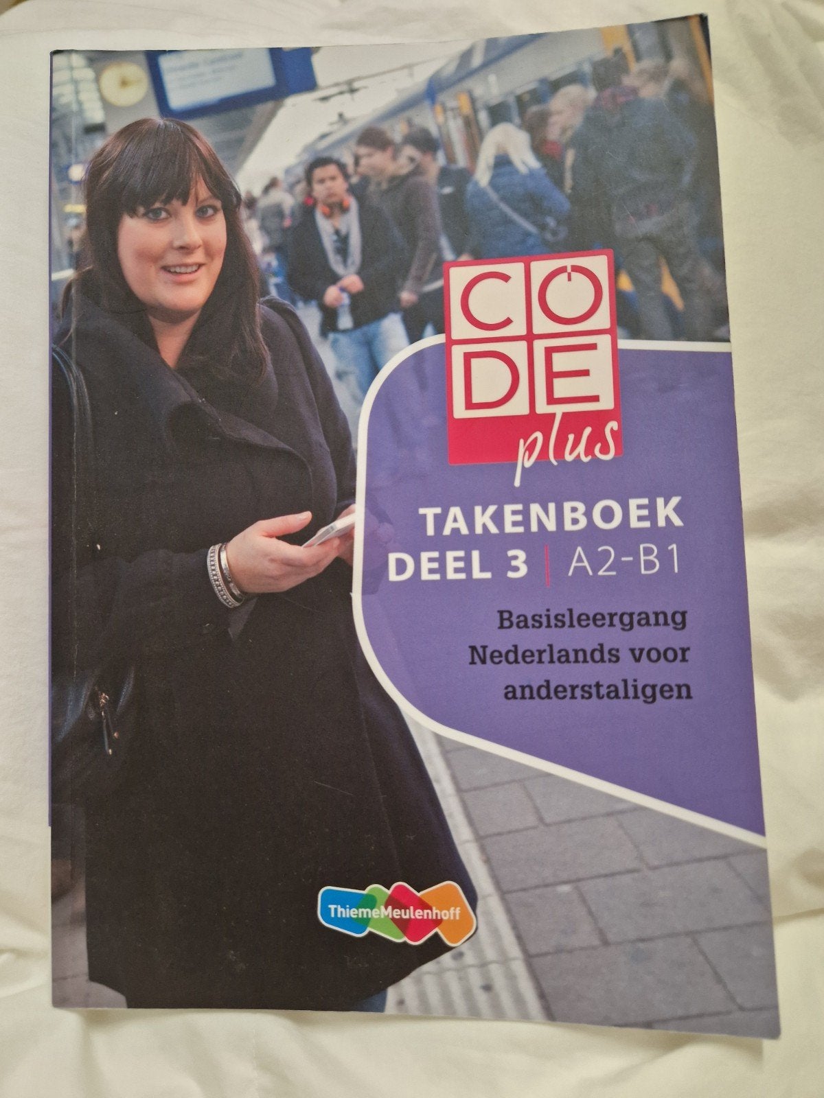 Code Plus Takenboek Deel 3 A2-B1 Nederlands Anderstaligen, Zo goed als nieuw, Alpha, Overige niveaus, Ophalen
