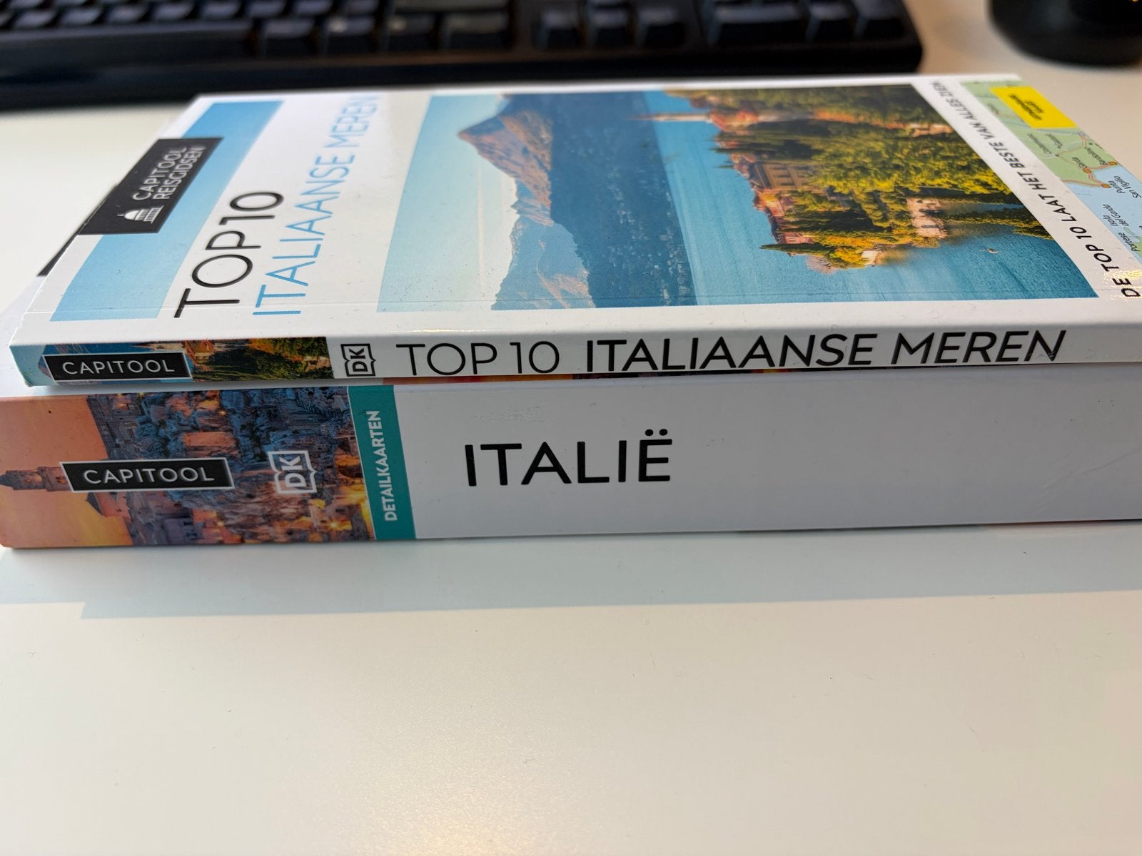 Capitool Reisgids Italië & Top 10 Italiaanse Meren, Capitool, Europa, Nieuw, Ophalen of Verzenden