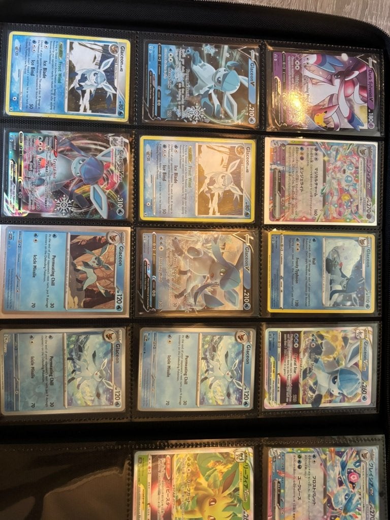 Foto 8 van Pokémon Eevee & Eeveelutions collectie + Vault X binder