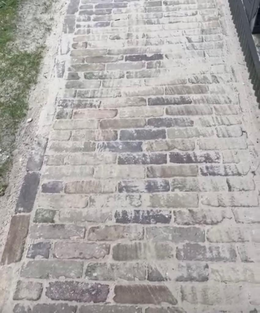 50 m2 8 cm breed Waaltjes Gebruikte Klinkers Tuin Terras, Tuin en Terras, Tegels en Klinkers, Ophalen, Overige materialen, Gebruikt