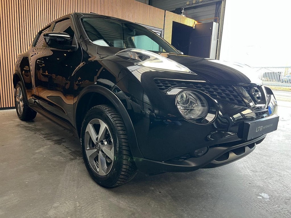 Nissan Juke 1.6 Automaat |Camera|Airco|Cruise|Keyless|Navi, Auto's, Nissan, 94 pk, Gebruikt, Zwart, 4 cilinders