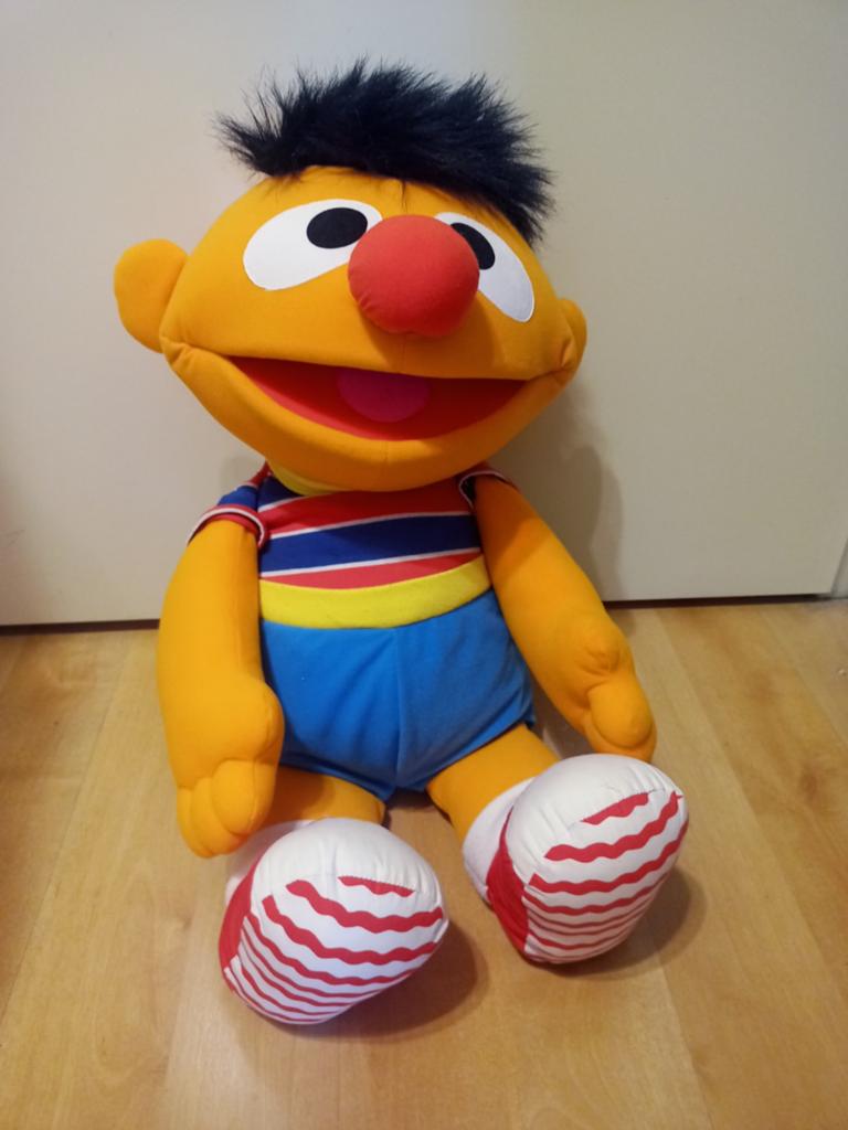 Leuke vintage Ernie knuffel uit Sesamstraat, Ophalen of Verzenden, Overige typen