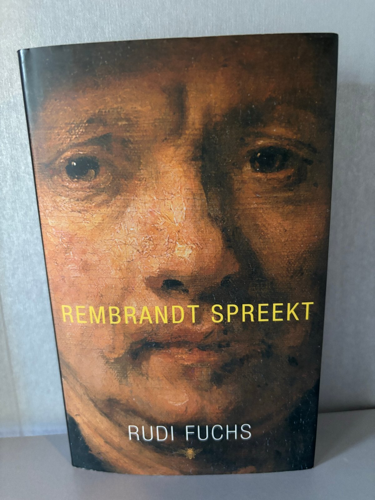 Rembrandt Spreekt - Rudi Fuchs (Kunstboek), Ophalen of Verzenden, Zo goed als nieuw, Schilder- en Tekenkunst